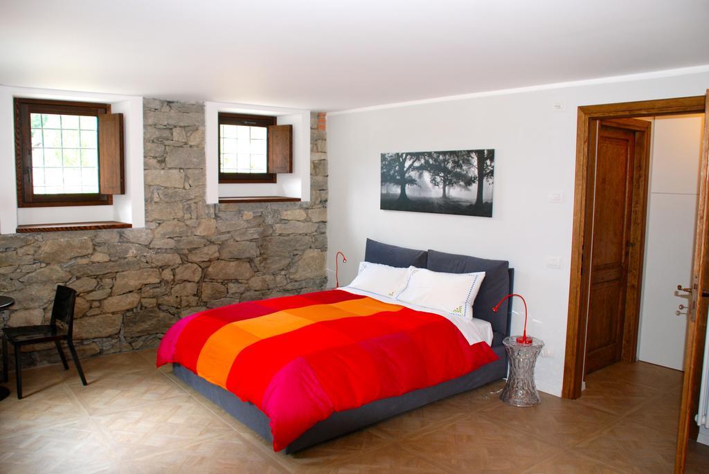 Ca' Del Borgo Hotell Cadarese Exteriör bild
